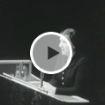 Conclusion du discours de Golda Meir, Ministre israélienne des Affaires étrangères, à l’ONU, suite à l’annonce de la décision d’évacuer Gaza. New York, mars 1957. © crédits vidéos Pathé Gaumont Archives